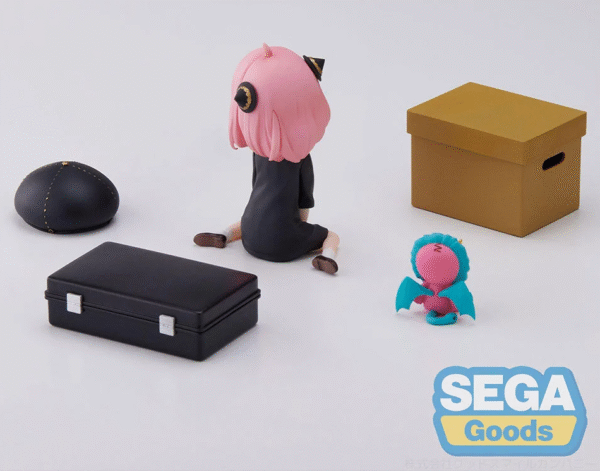 cvdg ANYA FORGER LUMINASTA